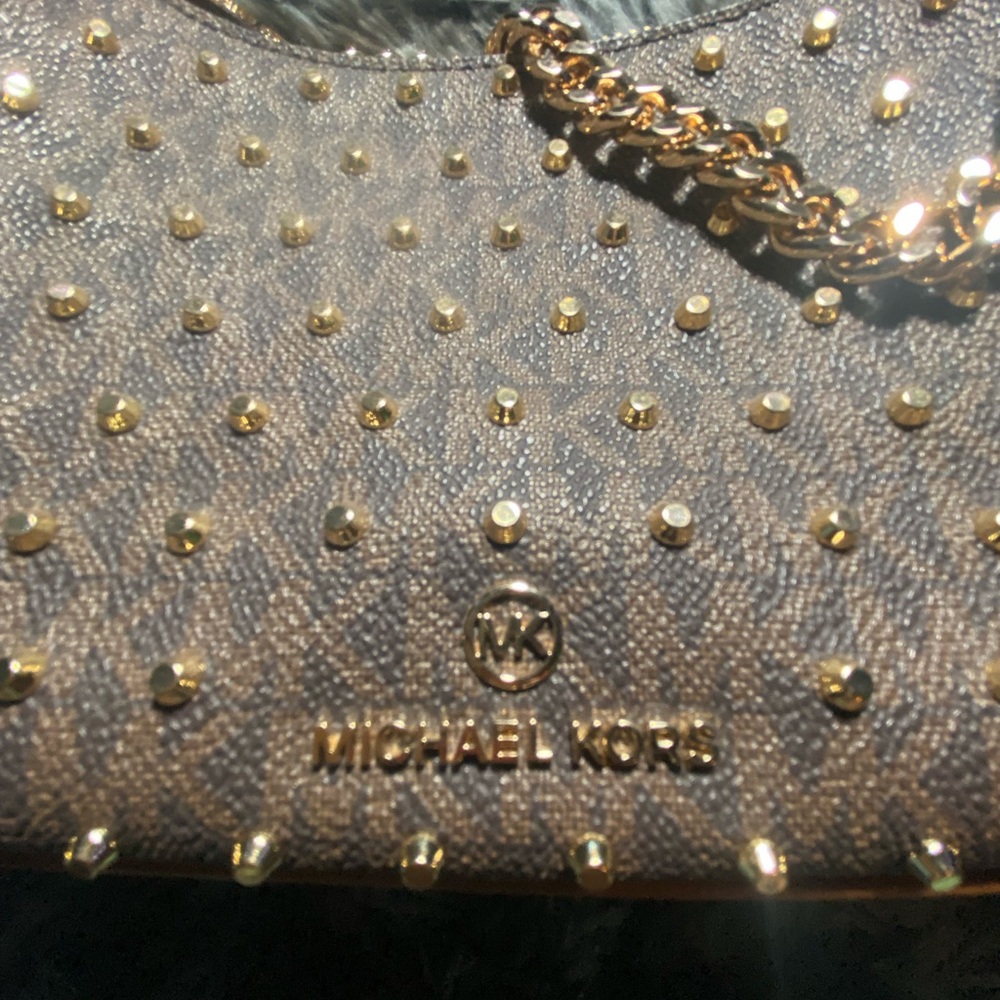 Michael Kors Gold Studded Tan Shoulder Bag - Picture 3 of 5